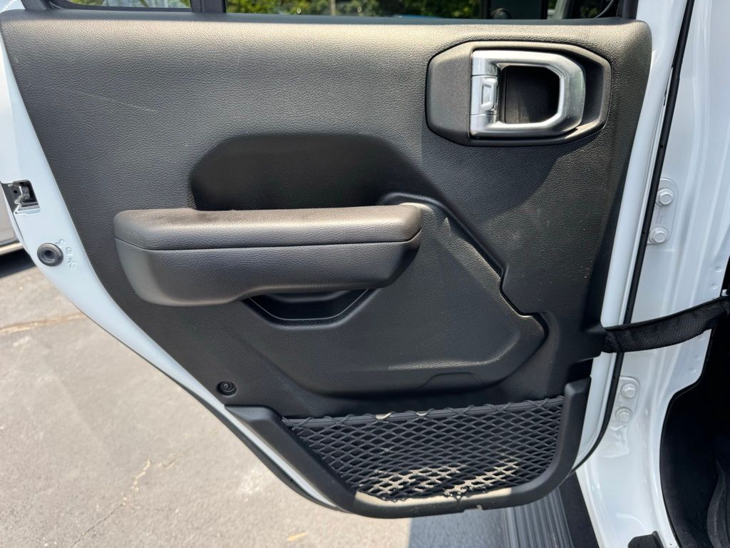 2020 Jeep Gladiator Rubicon - Photo 27