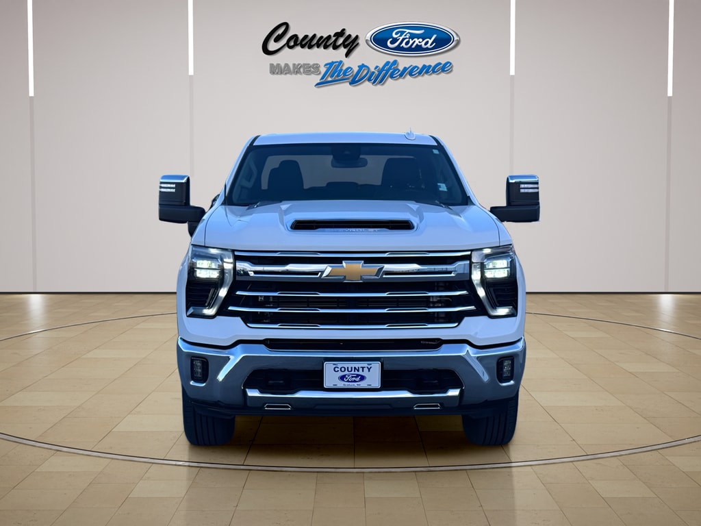 2024 Chevrolet Silverado 2500HD LTZ - Photo 12