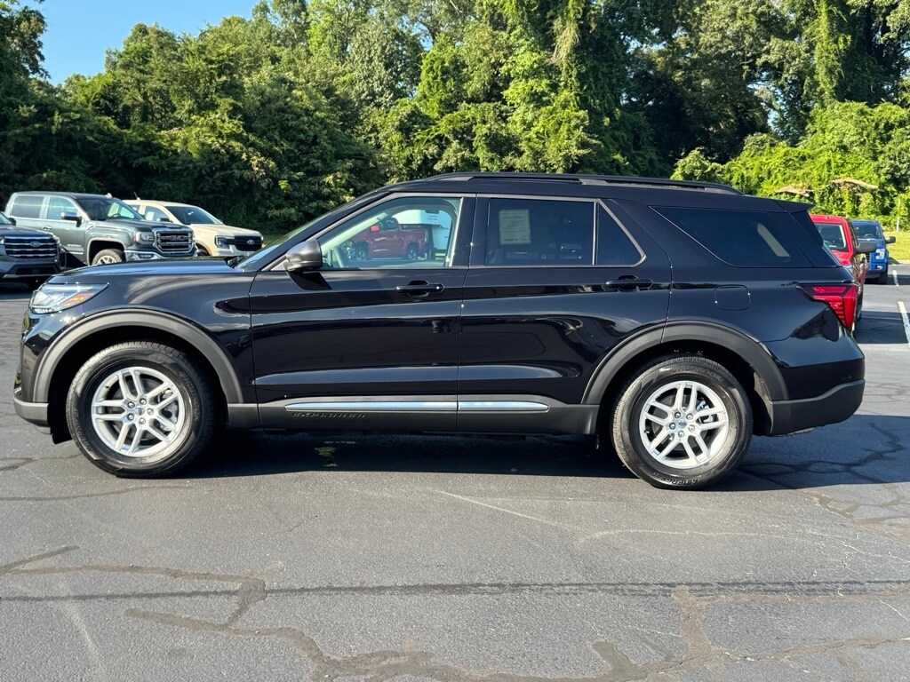 New 2025 Ford Explorer Active SUV