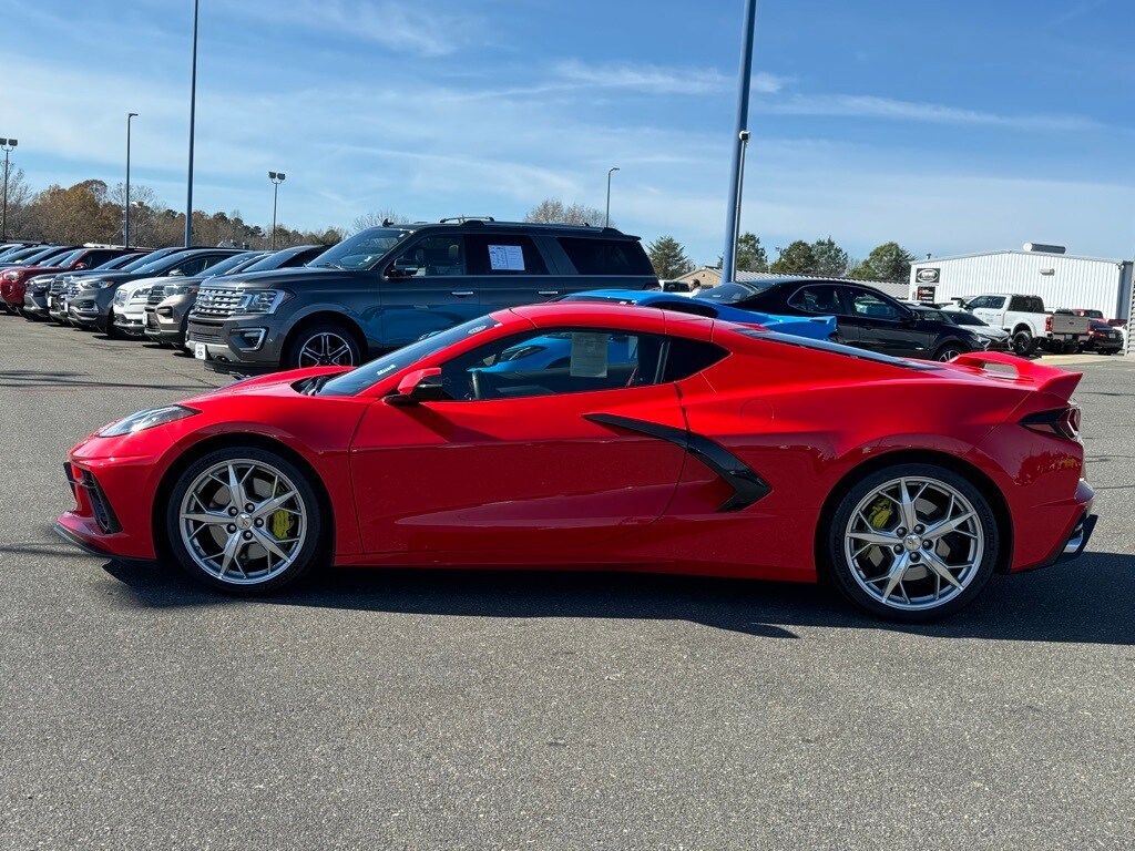 2020 Chevrolet Corvette Stingray Coupe photo 3