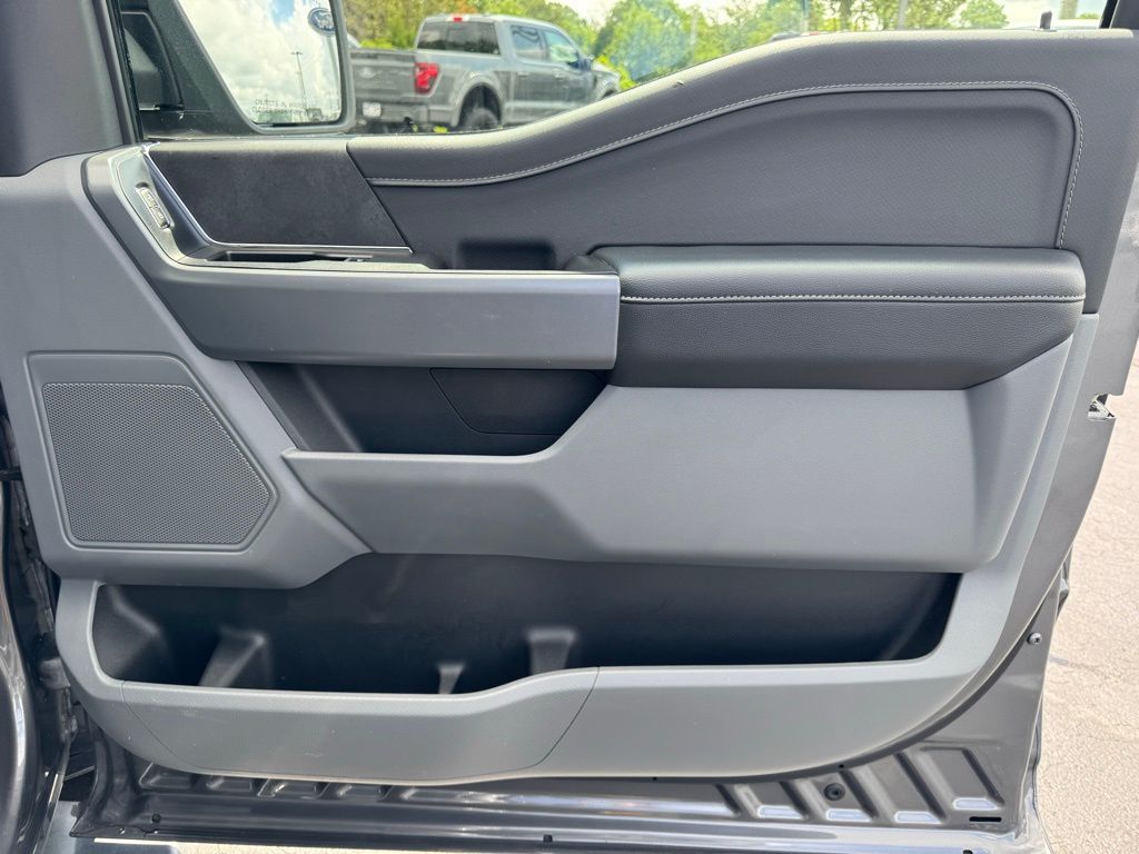 2024 Ford F-150 XLT - Photo 23
