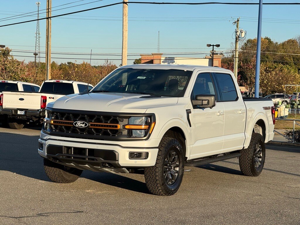 2025 Ford F-150 Tremor photo 2
