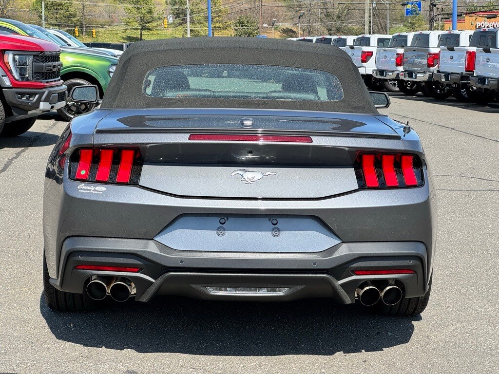 2025 Ford Mustang EcoBoost Premium Convertible photo 4