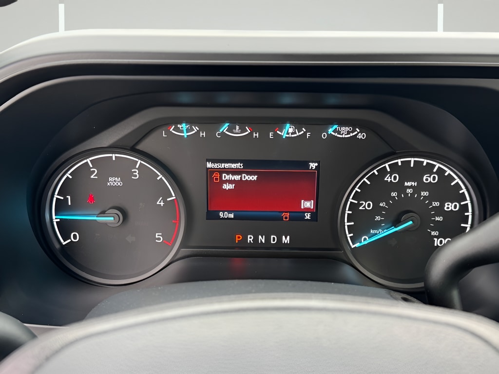 2025 Ford F-350 Super Duty XL - Photo 6