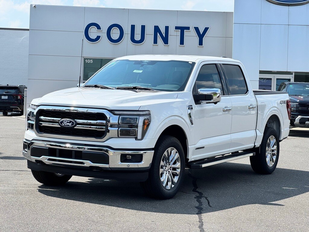 2025 Ford F-150 Lariat photo 2