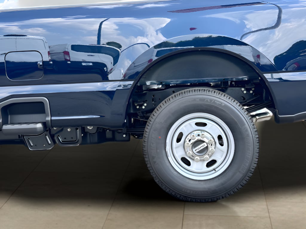 2025 Ford F-350 Super Duty XL - Photo 31