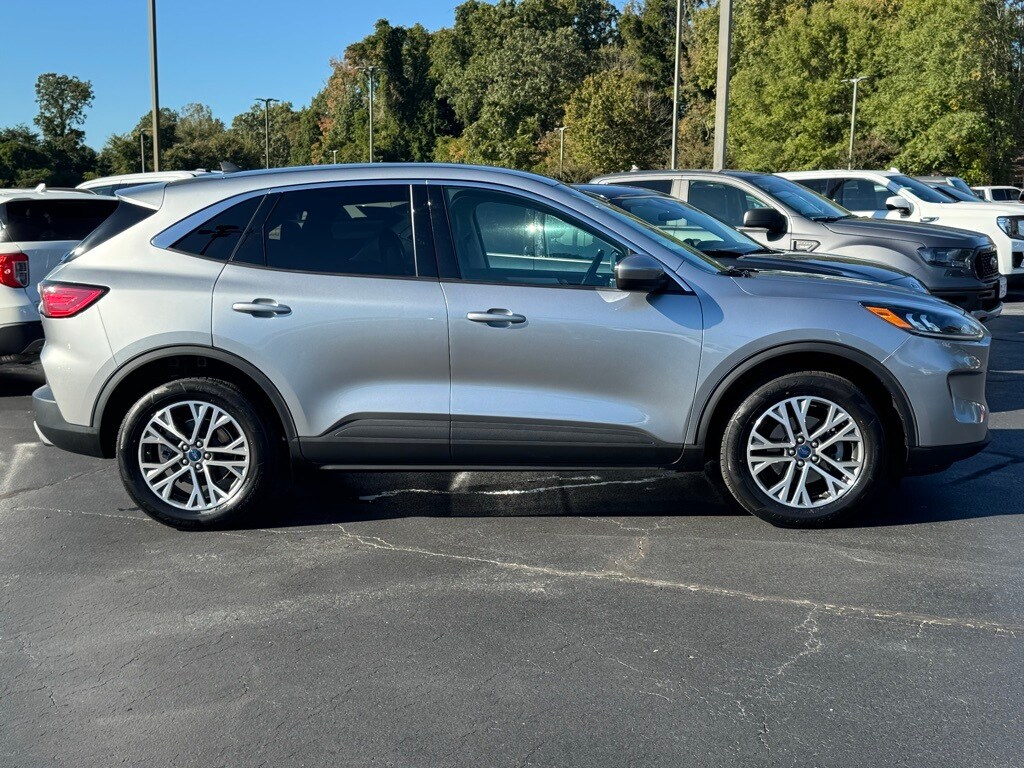 Used 2022 Ford Escape SEL SUV