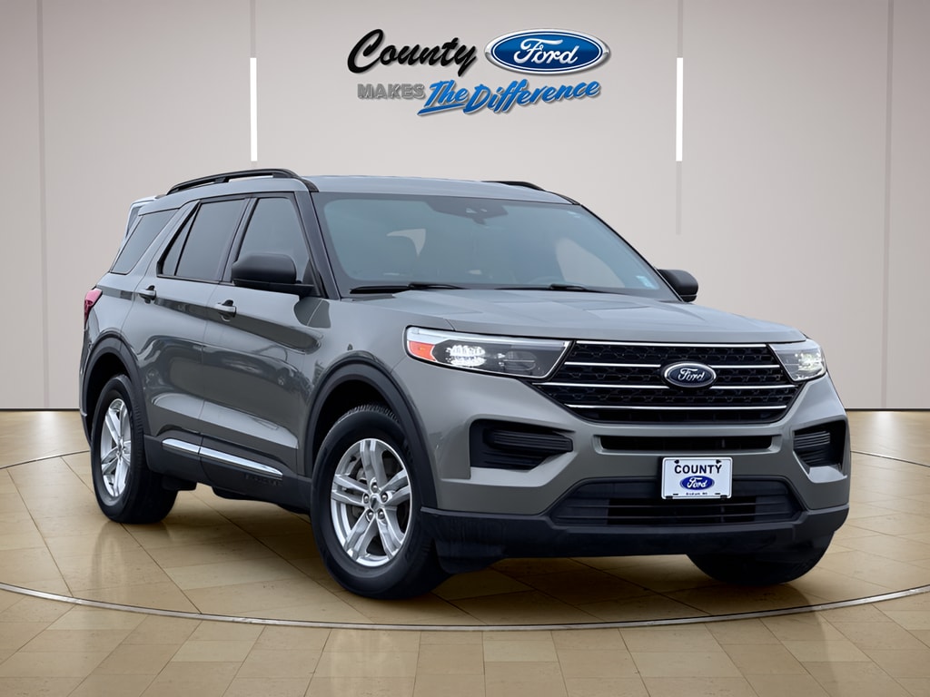 2020 Ford Explorer XLT RWD's photo