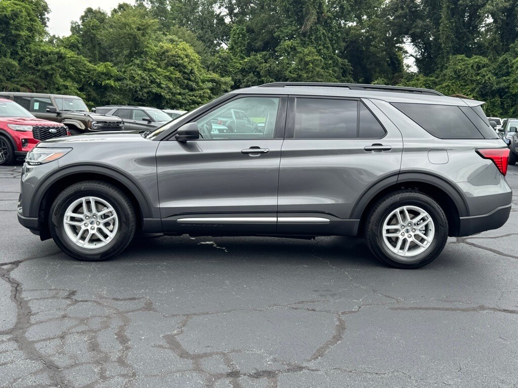 New 2025 Ford Explorer Active SUV