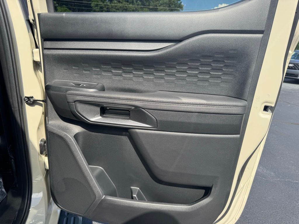 2025 Ford Ranger XLT - Photo 26