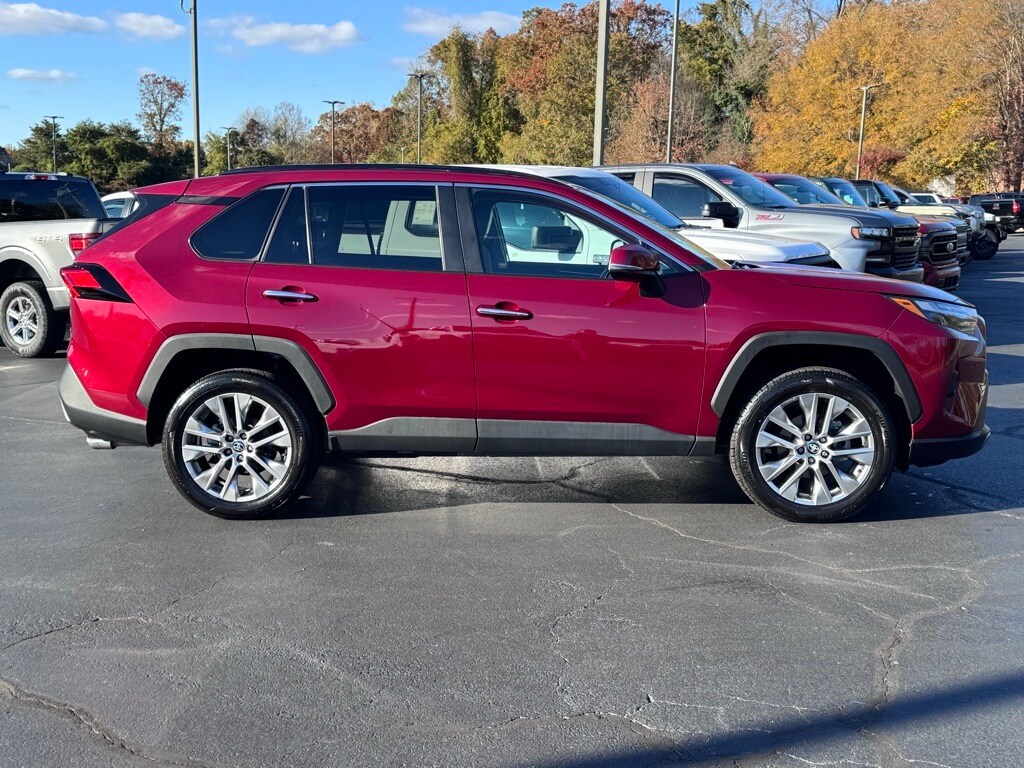 Used 2022 Toyota RAV4 Limited SUV