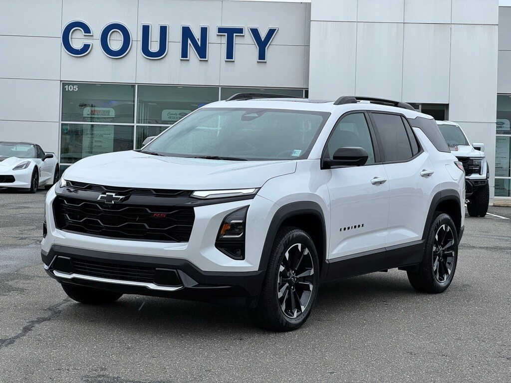2025 Chevrolet Equinox RS photo 2