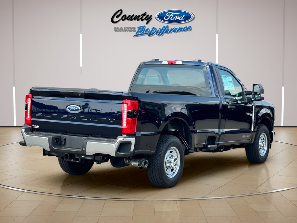 2025 Ford F-350 Super Duty XL - Photo 23