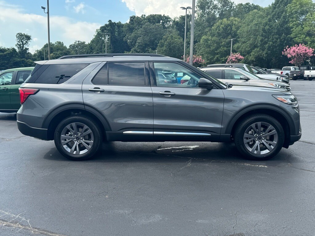 New 2025 Ford Explorer Active SUV