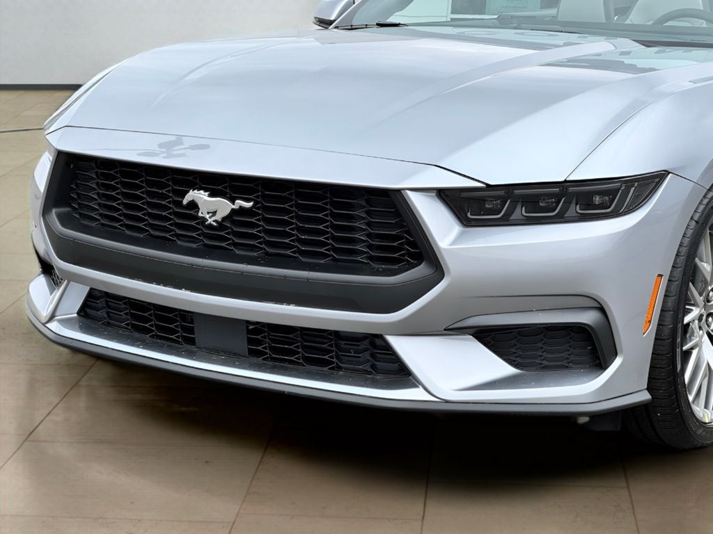 2025 Ford Mustang EcoBoost Premium Convertible - Photo 39