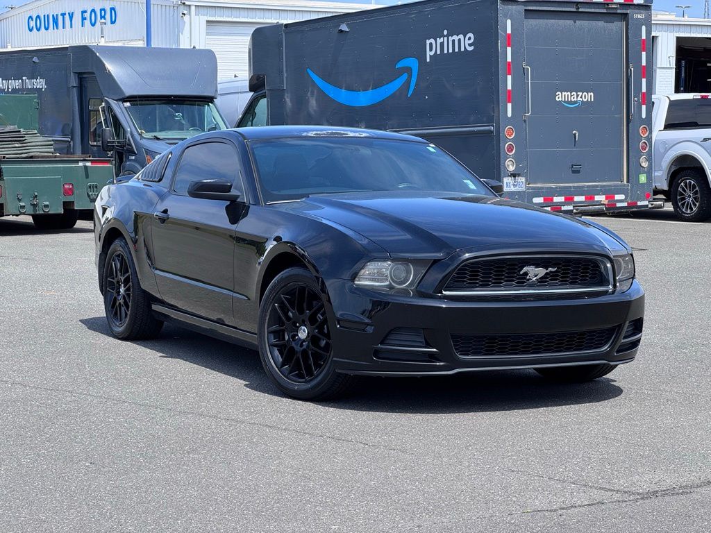 2014 Ford Mustang V6