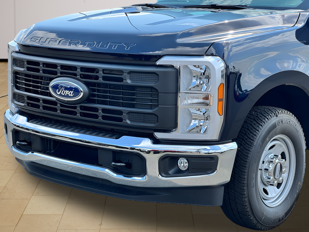 2025 Ford F-350 Super Duty XL - Photo 29