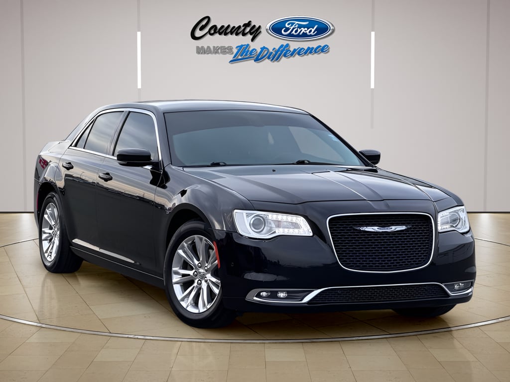 2021 Chrysler 300