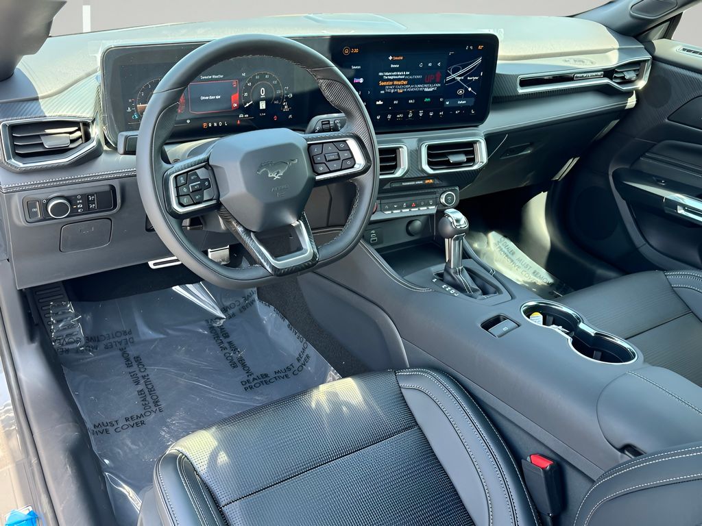 2025 Ford Mustang EcoBoost Premium Convertible - Photo 11