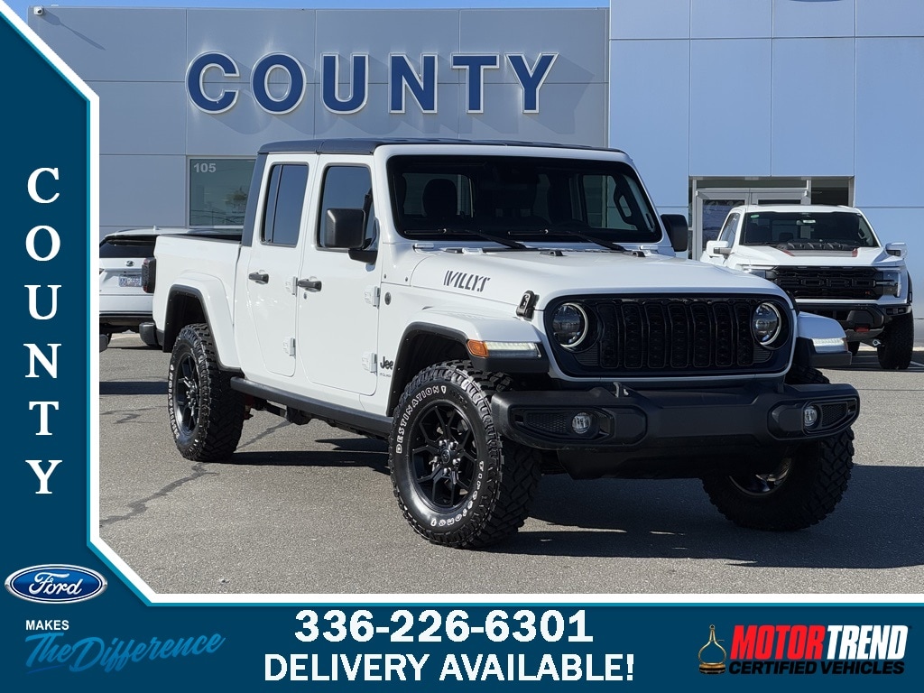 2024 Jeep Gladiator Willys's photo