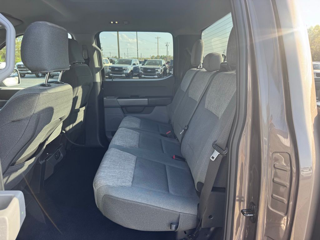 2023 Ford F-150 XLT - Photo 27