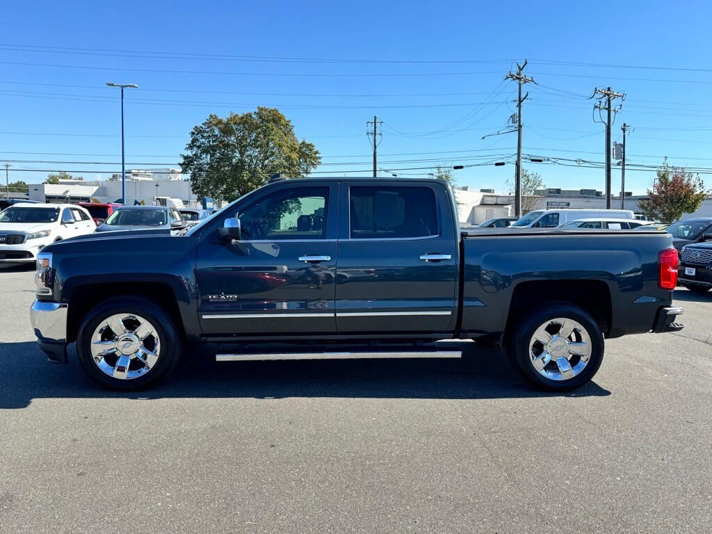 2018 Chevrolet Silverado 1500 LTZ photo 3
