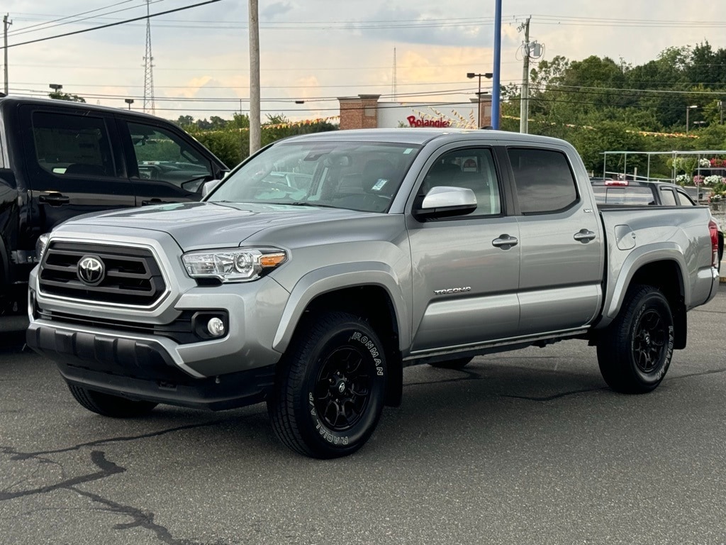 Used 2022 Toyota Tacoma SR5 with VIN 3TMAZ5CN3NM193344 for sale in Graham, NC