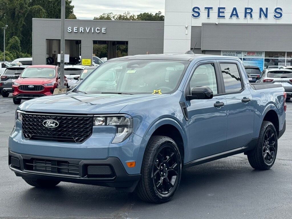 New 2025 Ford Maverick XLT Truck