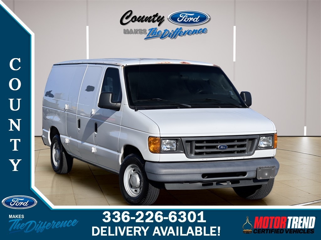 2006 Ford Econoline Van Commercial's photo