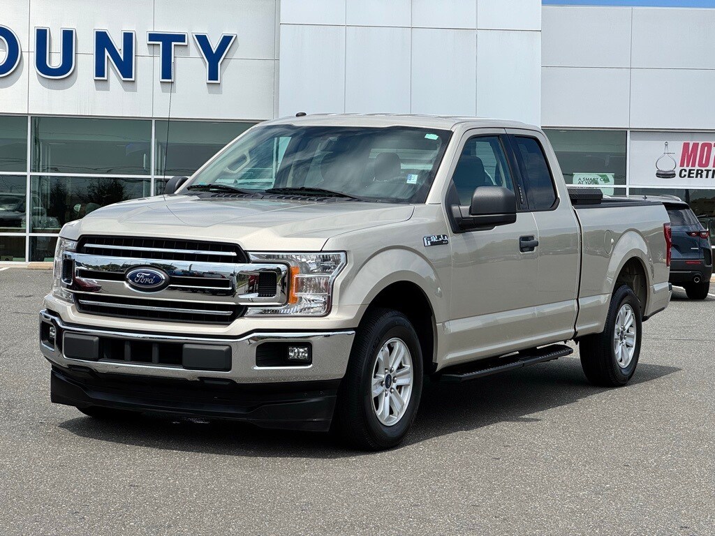 2018 Ford F-150 XLT photo 2