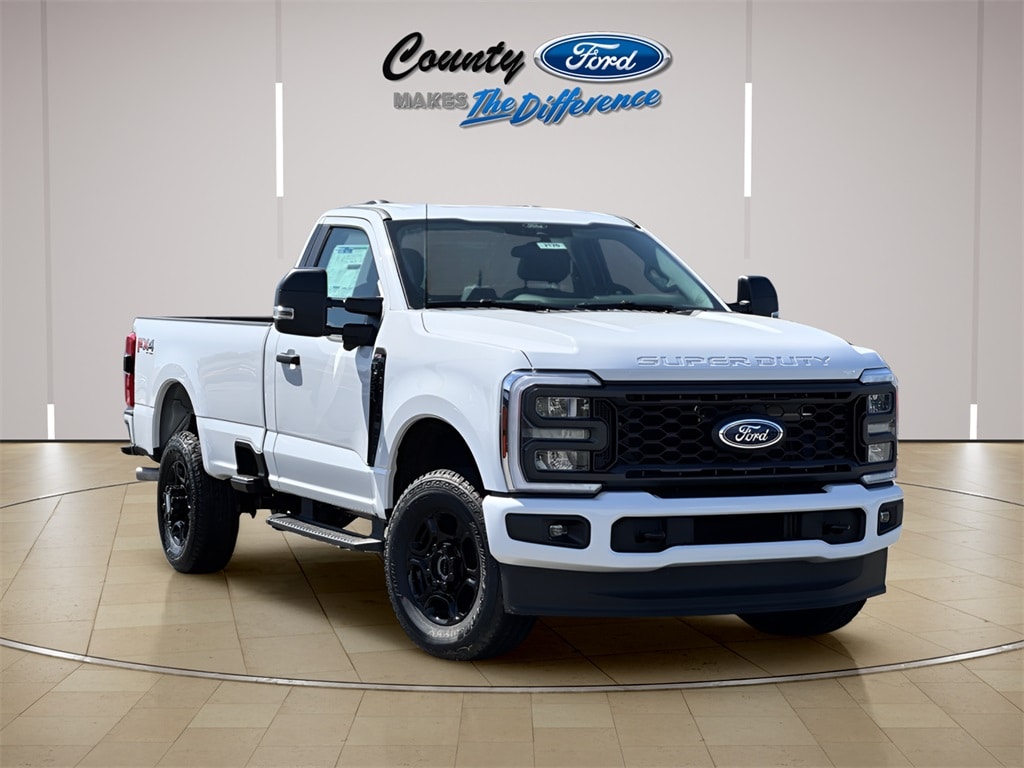 2025 Ford F-350 Base's photo