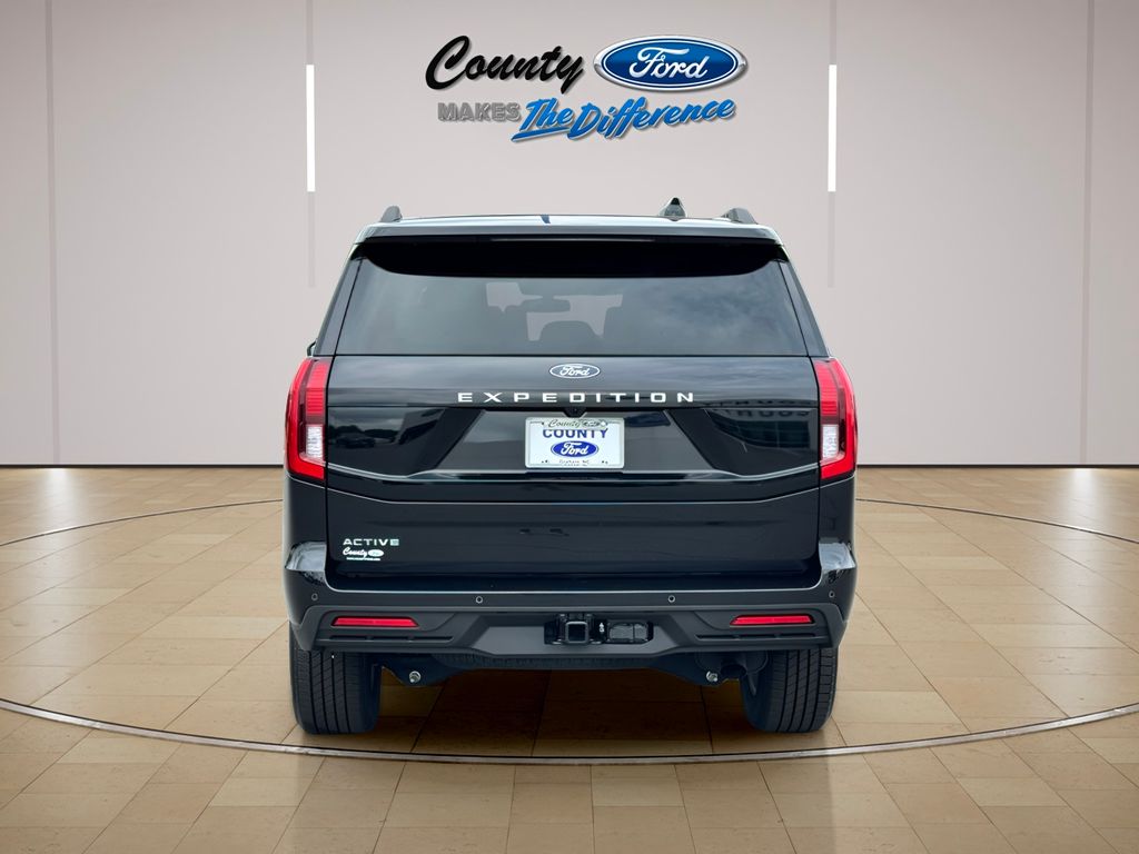 2025 Ford Expedition Active - Photo 10
