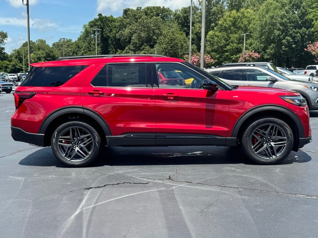 New 2025 Ford Explorer ST-Line SUV