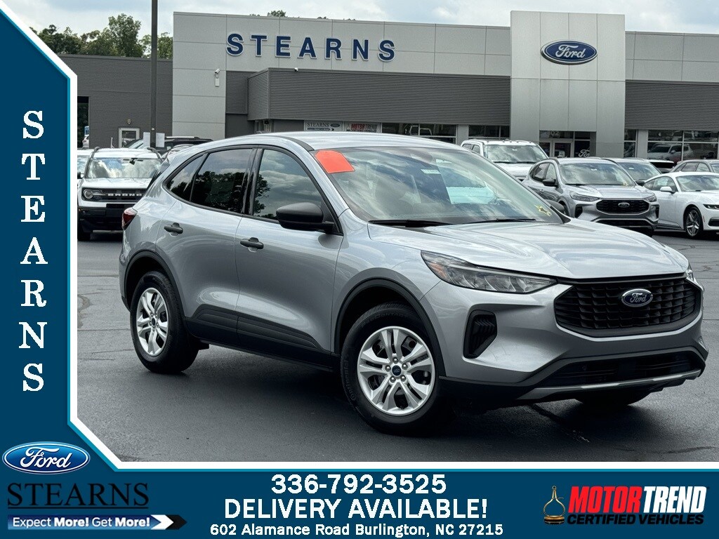 New 2024 Ford Escape Base SUV