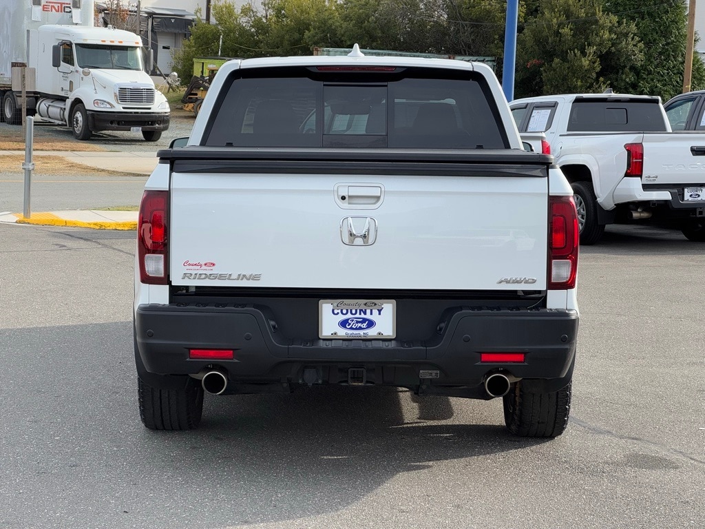 Used 2022 Honda Ridgeline RTL-E Truck