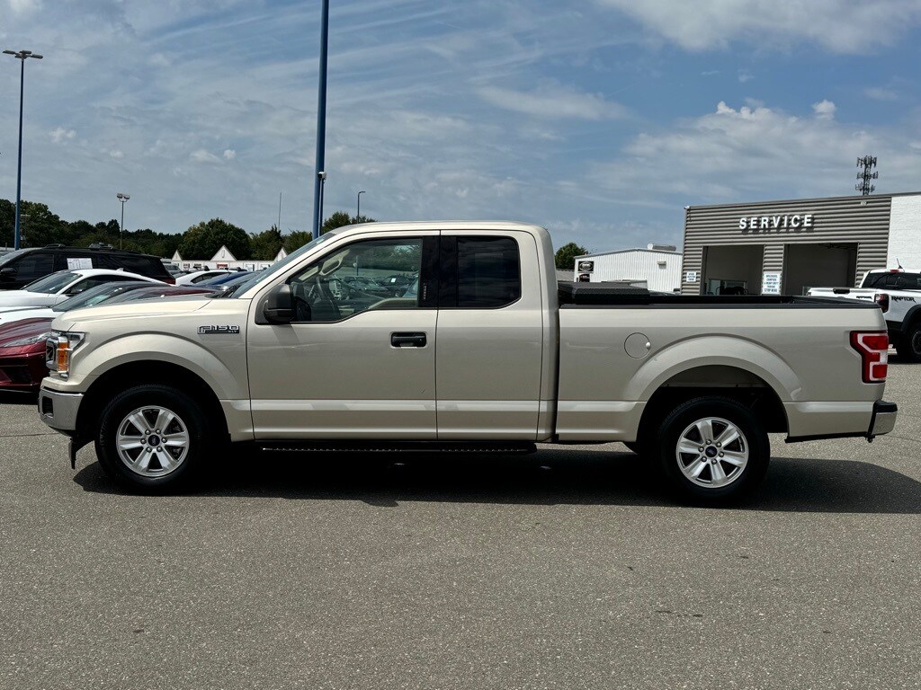2018 Ford F-150 XLT photo 3