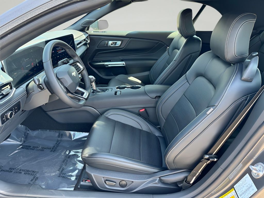2025 Ford Mustang EcoBoost Premium Convertible - Photo 9