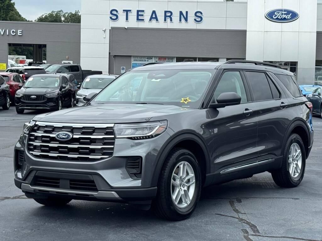 New 2025 Ford Explorer Active SUV
