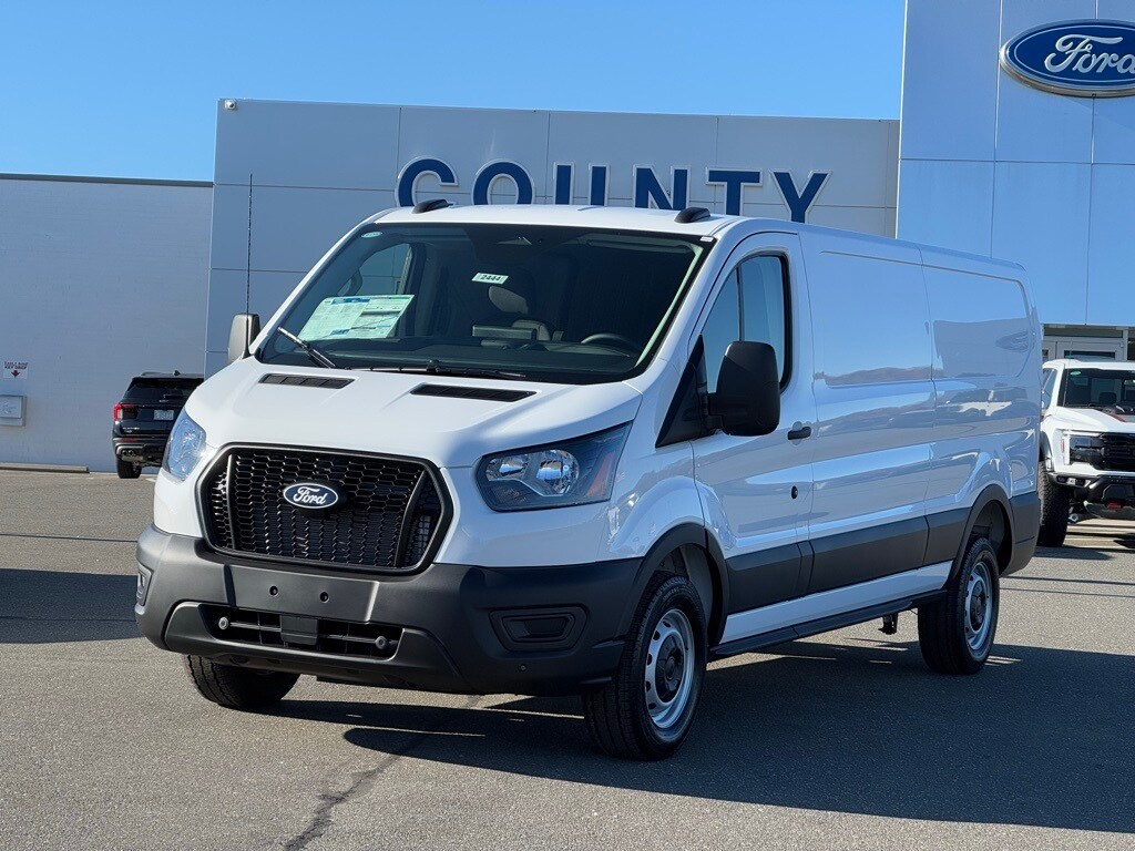 2026 Ford Transit photo 2