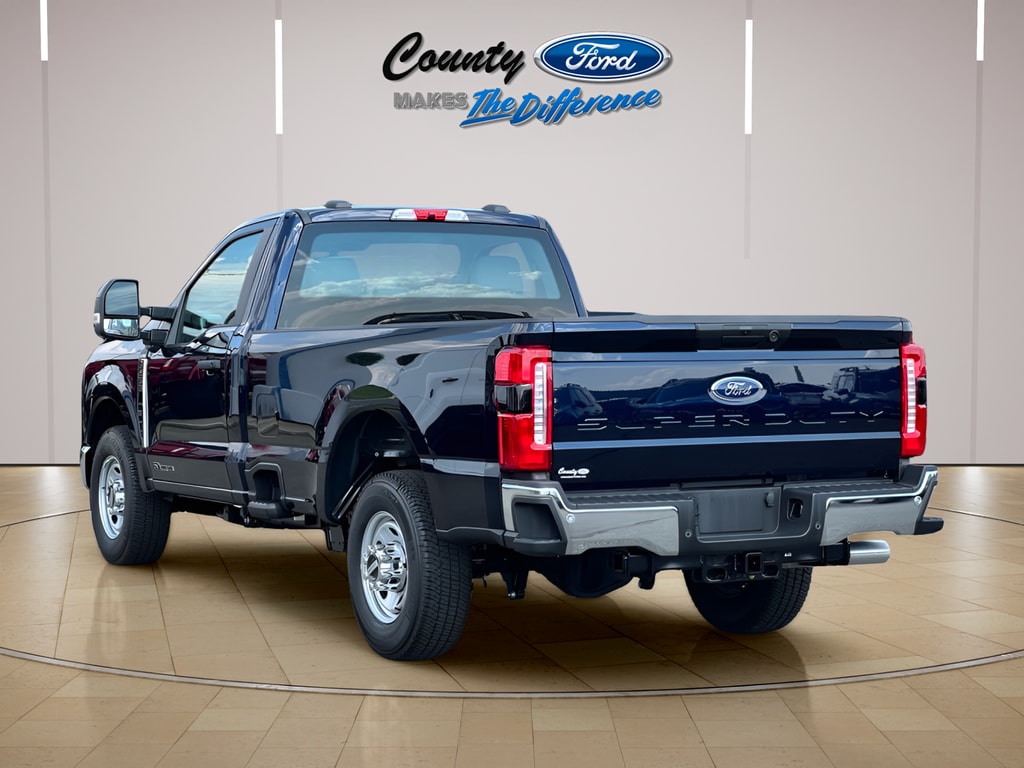2025 Ford F-350 Super Duty XL - Photo 13
