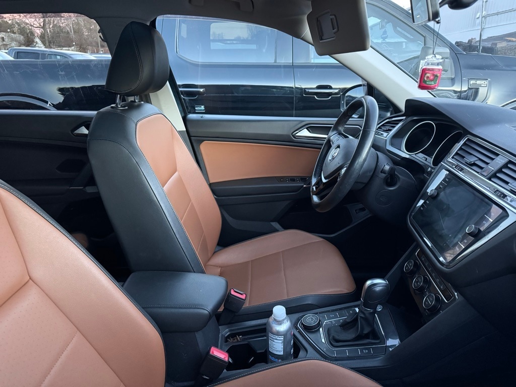 Used 2018 Volkswagen Tiguan 2.0T SEL SUV