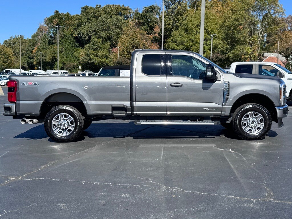 Used 2024 Ford F-250SD Lariat Truck