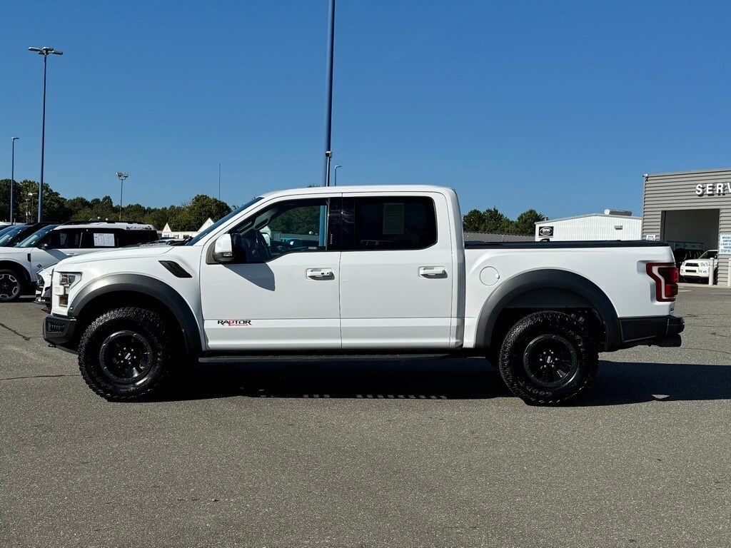 2018 Ford F-150 Raptor photo 3