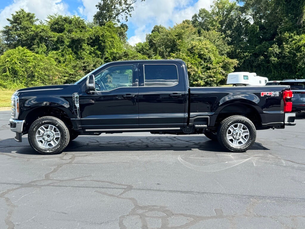 New 2026 Ford F-250SD Lariat Truck