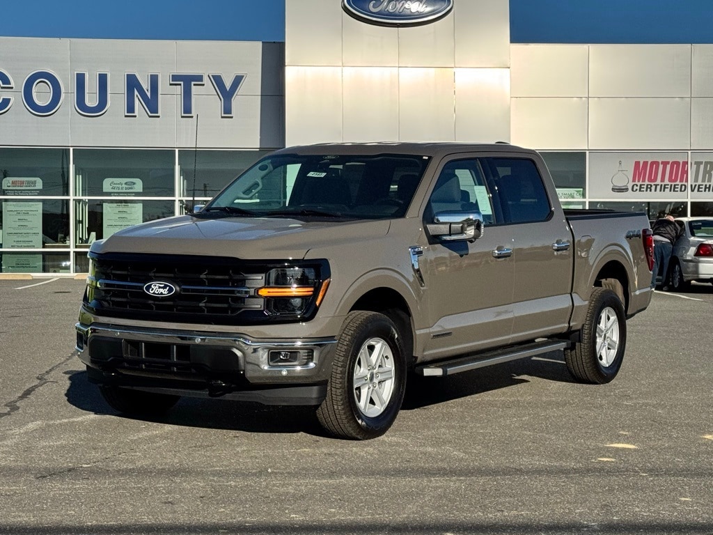 New 2025 Ford F-150 XLT Truck