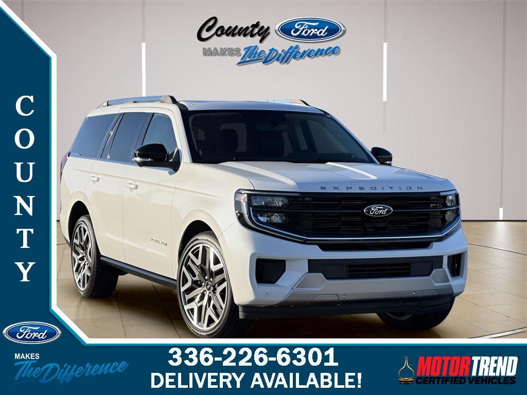 2025 Ford Expedition Platinum's photo