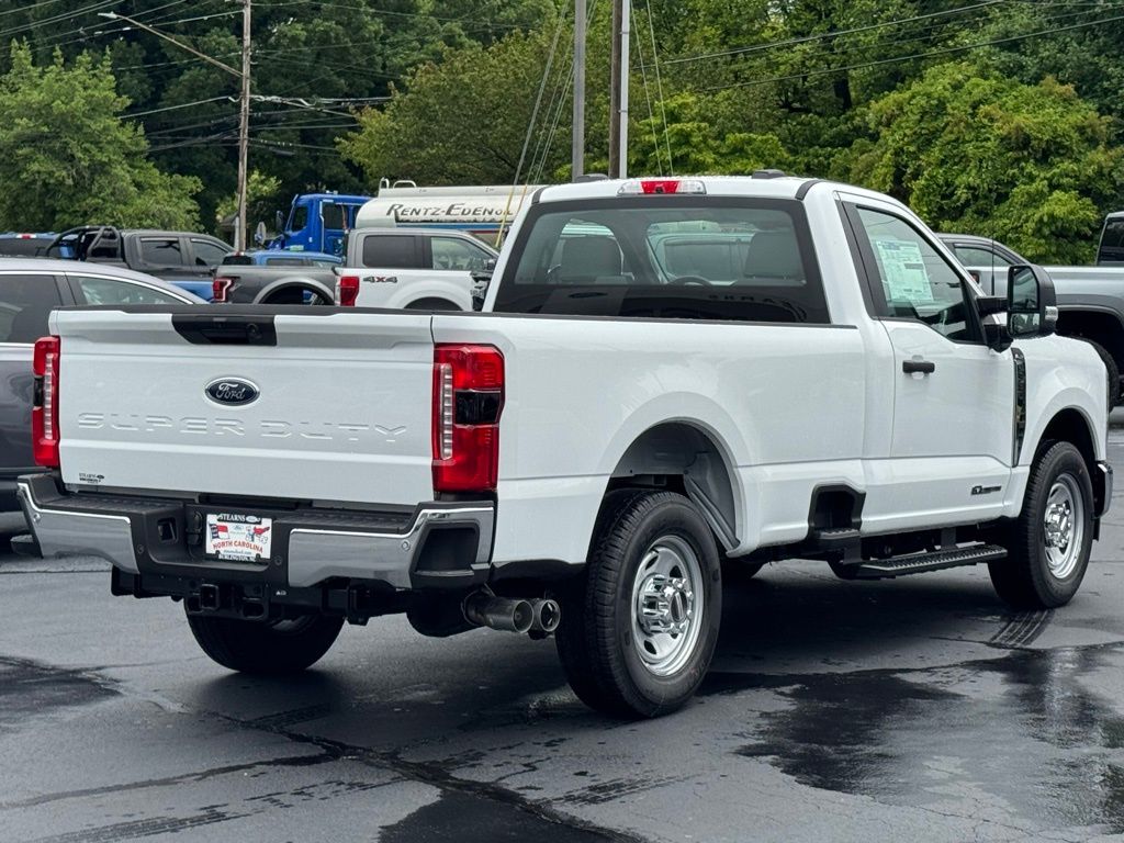 2025 Ford F-350 Super Duty XL - Photo 14