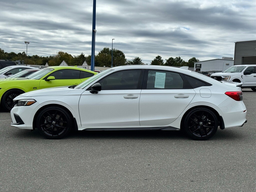 2022 Honda Civic Si photo 3