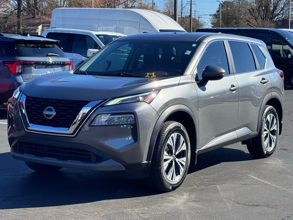 Used 2022 Nissan Rogue SV SUV