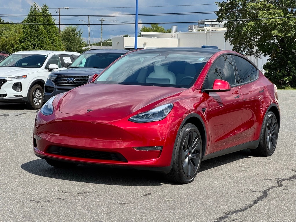Used 2024 Tesla Model Y Long Range with VIN 7SAYGAEE5RF158537 for sale in Northfield, Minnesota